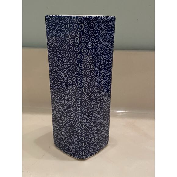 Tiffany & Co. Tiffany Vines Vase Blue & White Swirls 6.25" Vintage Rare Bud - Picture 4 of 6